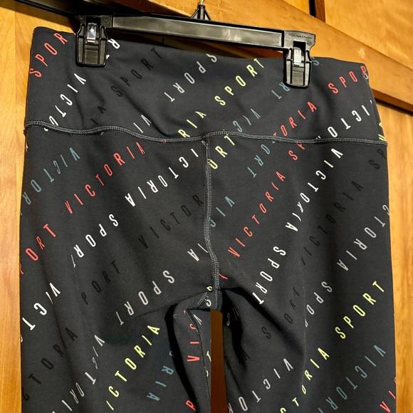Victoria’s Secret Sport Knockout Tight Charcoal Grey Logo Print - Picture 5 of 6